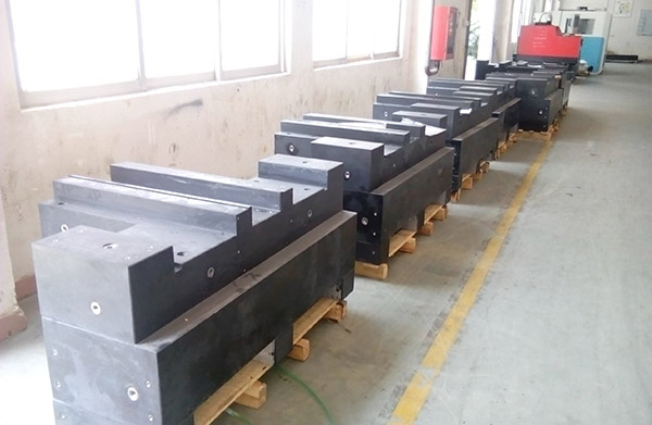 ���ܻ�е����